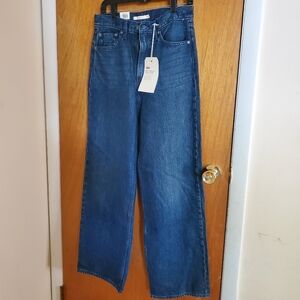 NWT Levi's women's loose high jeans size 29
